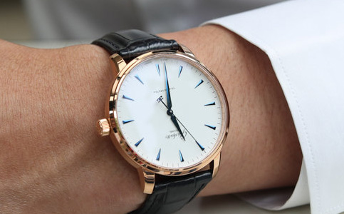 格拉蘇蒂手表換個玻璃要多少錢（格拉蘇蒂手表表盤生銹怎么辦）