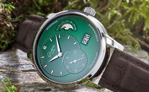 格拉蘇蒂手表保養一次費用多少錢（格拉蘇蒂手表進水了怎么解決？）