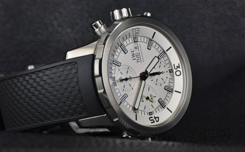 哈爾濱是否有專修萬(wàn)國(guó)手表的店（萬(wàn)國(guó)表指針異響問(wèn)題）