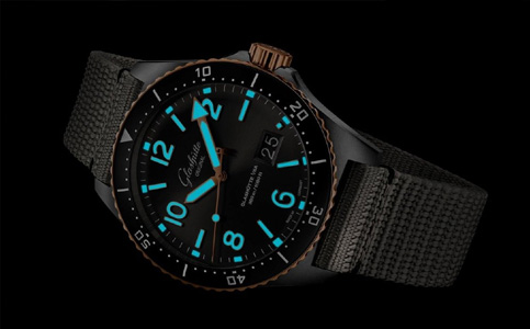 格拉蘇蒂表海口售后服務中心（格拉蘇蒂手表不走了怎么辦）