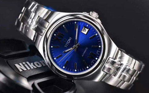 梅花手表維修服務點店（處理梅花手表外觀損壞的方法）