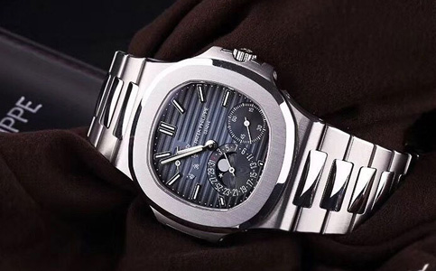 百年靈手表維修地址(百年靈手表表盤變色的原因)